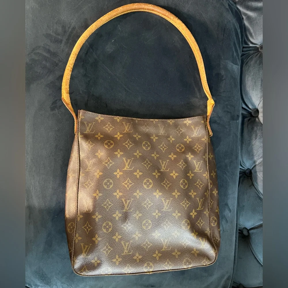 LOUIS VUITTON Monogram Looping Shoulder Bag